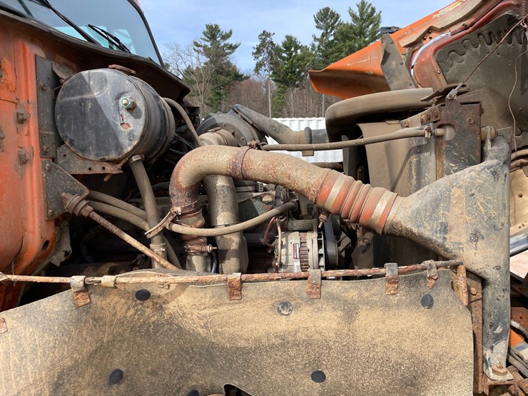 1995-international-2554-image-42