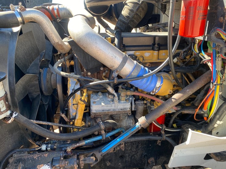 2007-caterpillar-c13-image-42