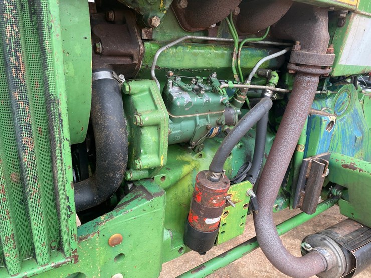 1980-john-deere-2040-image-12