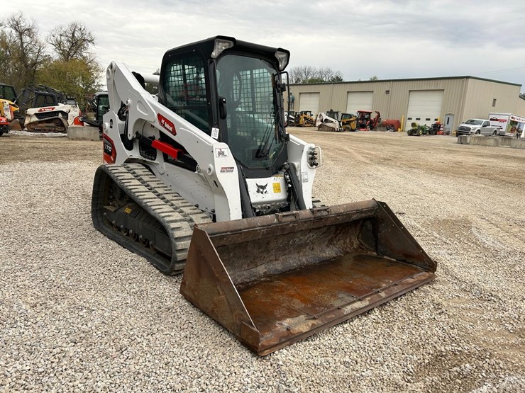 2024-bobcat-t770-image-6