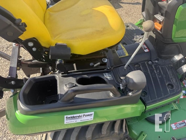 john-deere-1025r-image-16