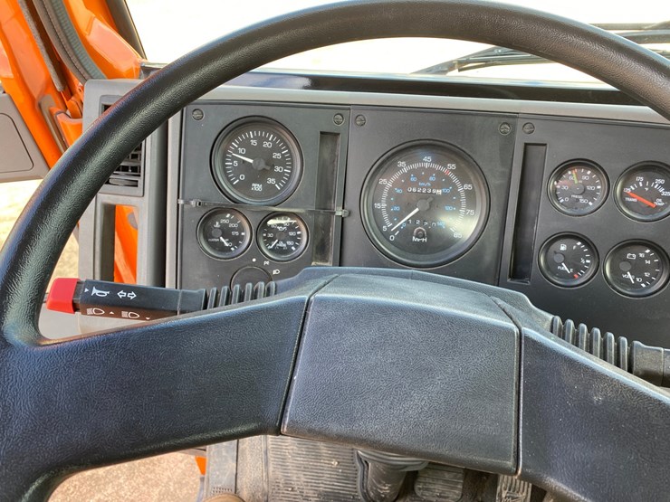 2007-freightliner-fc80-image-64