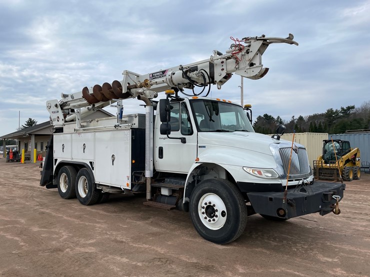 2012-international-durastar-4400-image-7