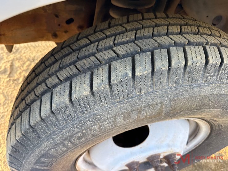 1996-ford-f350-xl-image-8