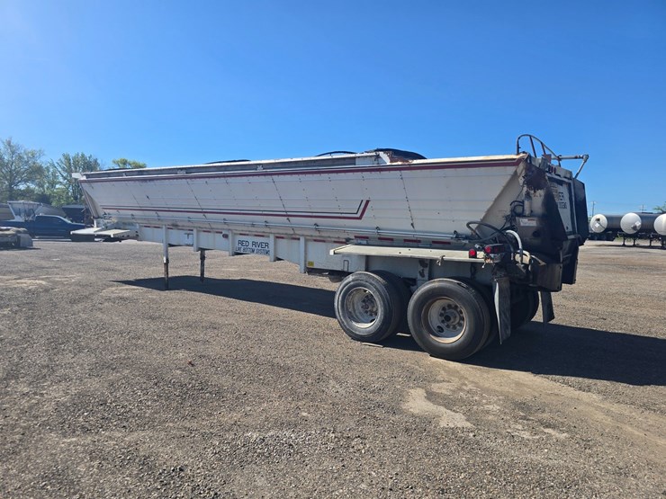 2000-red-river-live-bottom-image-11