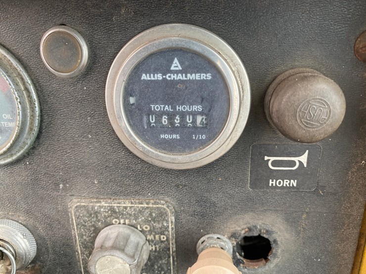 #1004-•-1982-allis-chalmers-714-series-b-industrial-plow-tractor-image-50