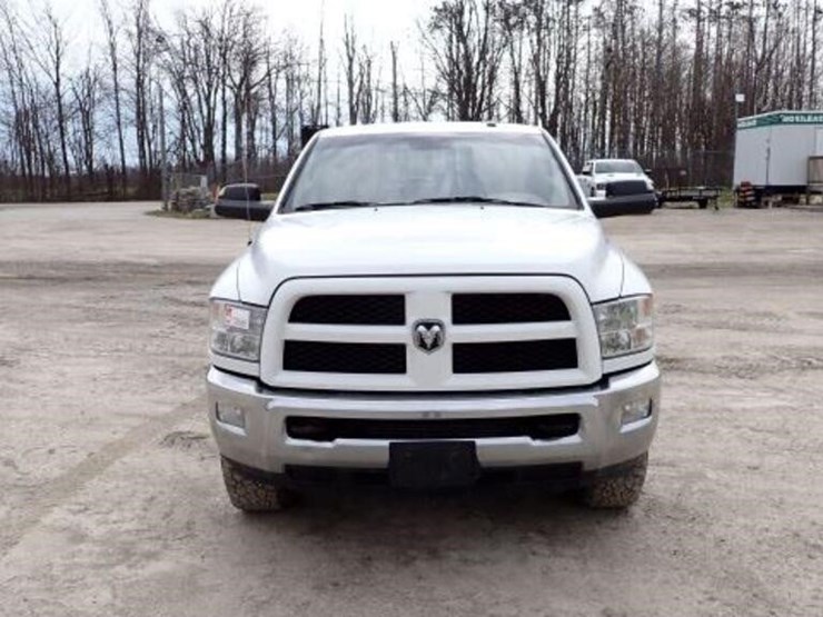 2018-ram-2500-hd-image-2