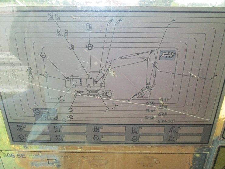 caterpillar-305.5-image-48