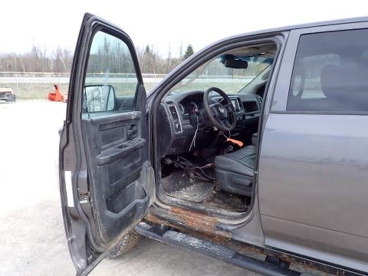 2014-ram-2500-hd-image-14