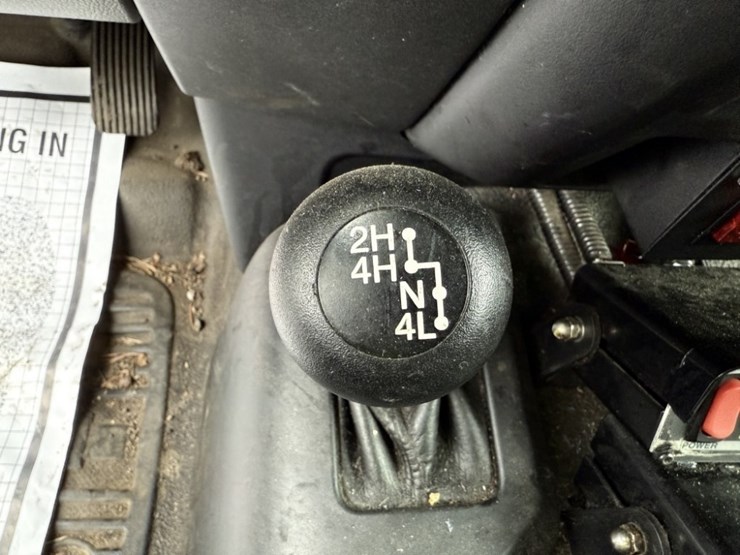 2017-ford-f550-sd-image-35