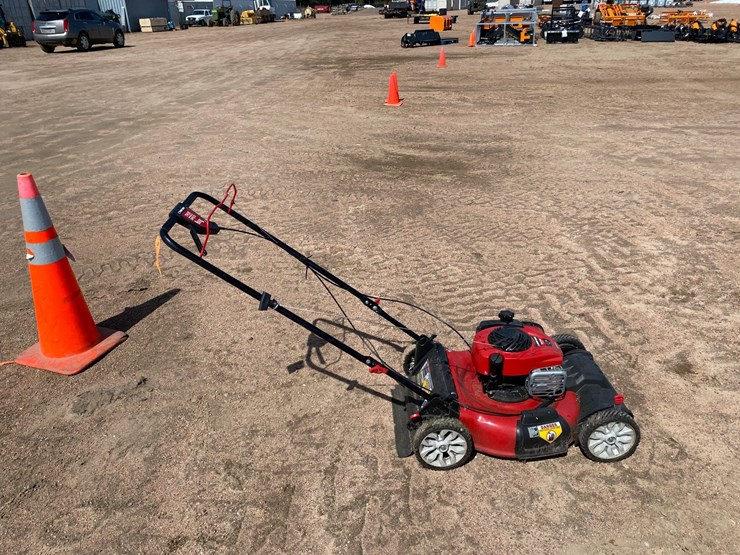 #1120-•-troy-bily-tb210b-push-lawn-mower-image-5