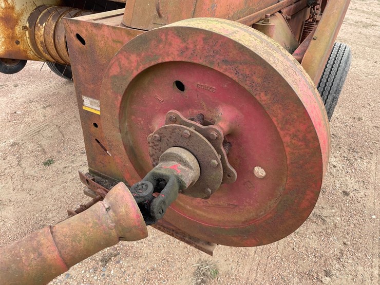 new-holland-68-image-27