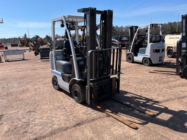 #1135-•-unicarriers-lp-forklift-image-7