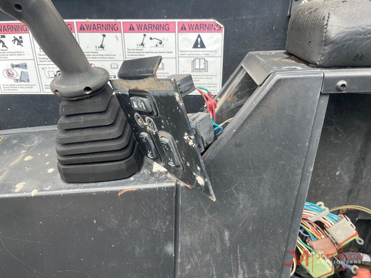 2017-genie-gth1056-image-18