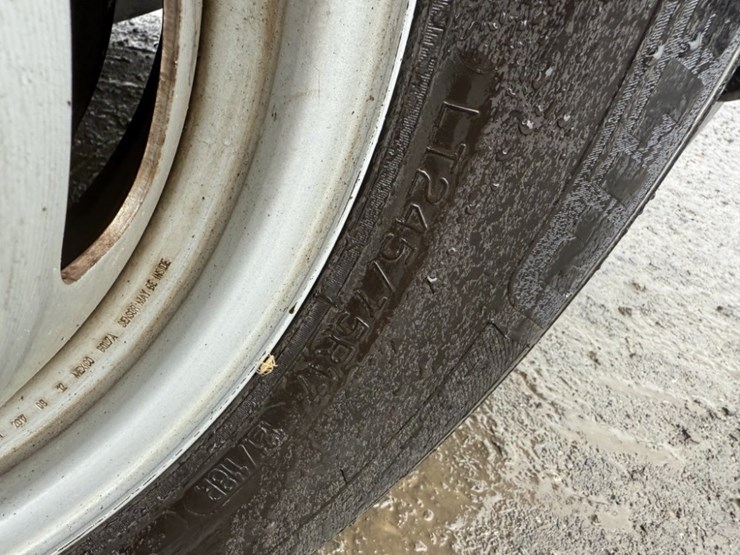 2017-ford-f350-image-22