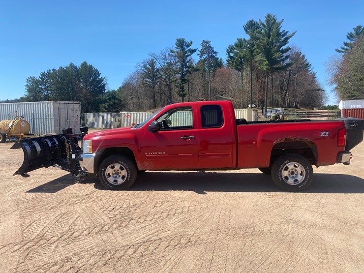 2012-chevrolet-silverado-1500-image-8