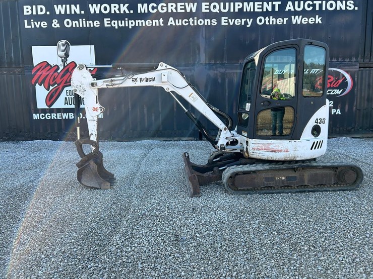 bobcat-430-image-1