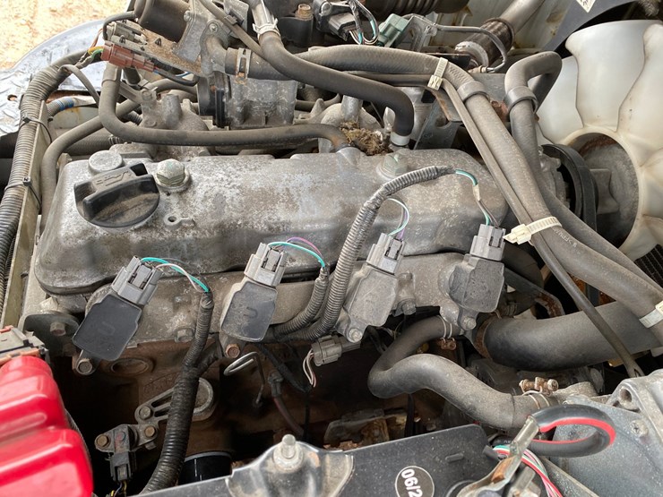 #1163-•-unicarriers-3,450-lbs-lp-forklift-image-32