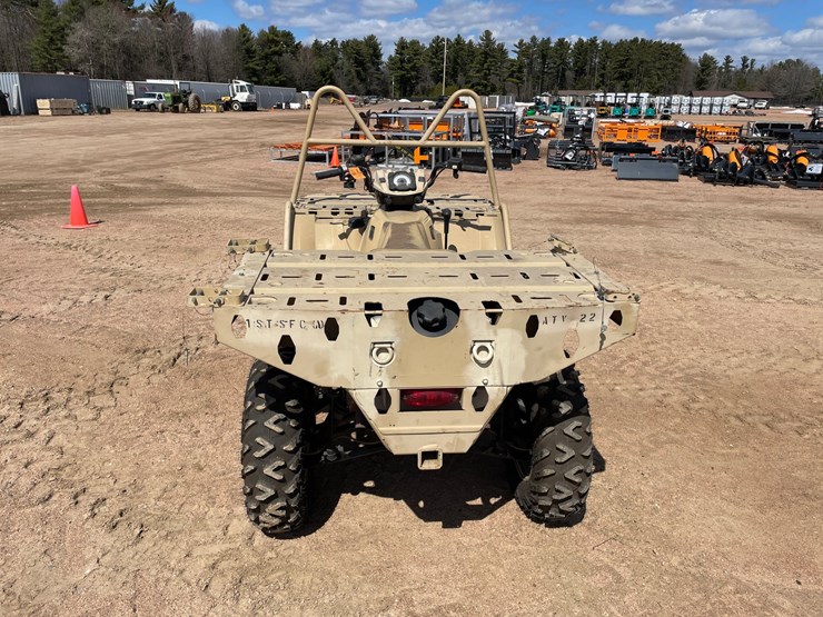 #1202-•-2012-polaris-m12zn8eai-4-wheeler-image-4