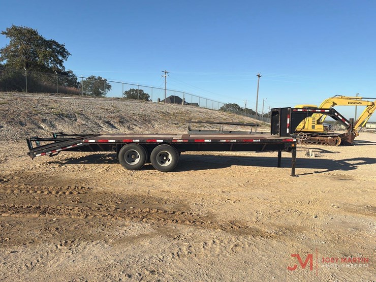 25'-gooseneck-trailer-image-2