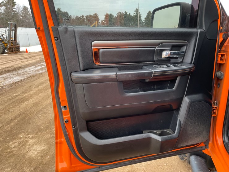 2017-dodge-ram-1500-image-41