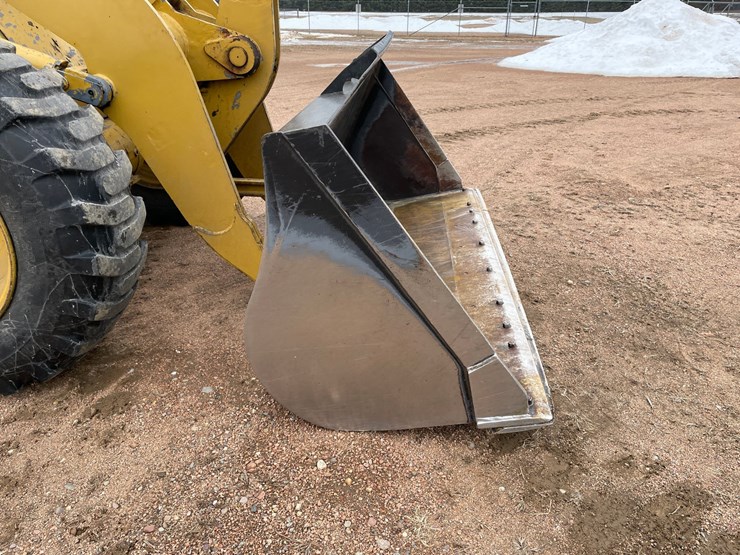 2002-caterpillar-914g-image-10