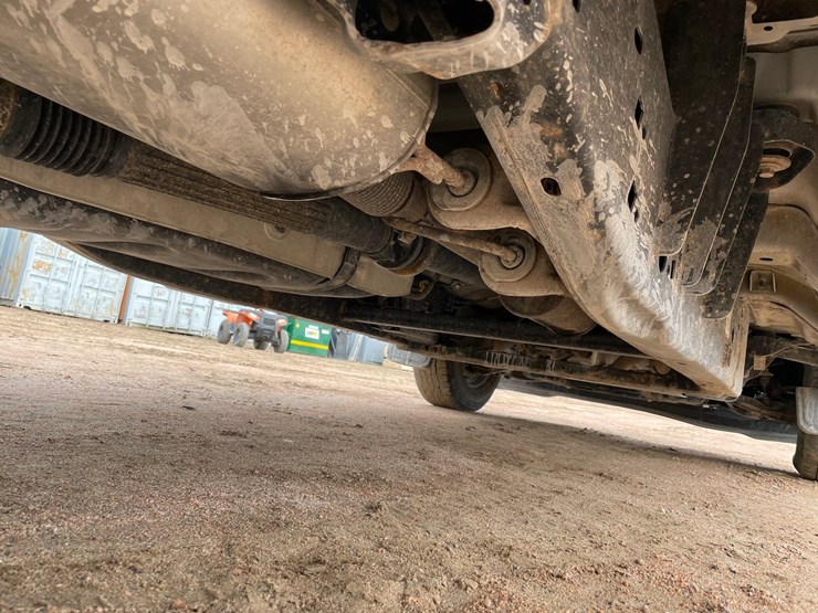 2019-ford-f150-image-16