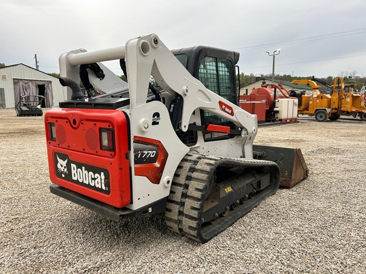 2024-bobcat-t770-image-4