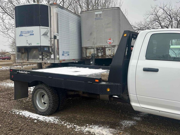 dodge-ram-3500-image-4