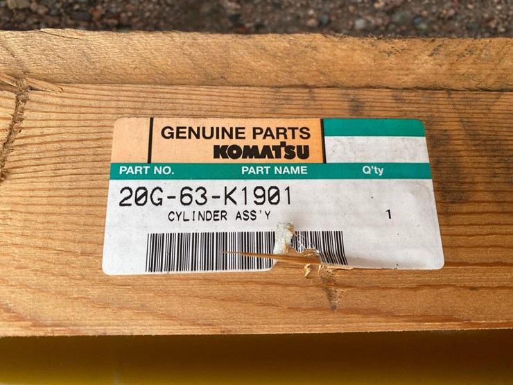 komatsu-pw170es-image-7