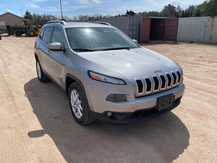 2014-jeep-cherokee-image-3
