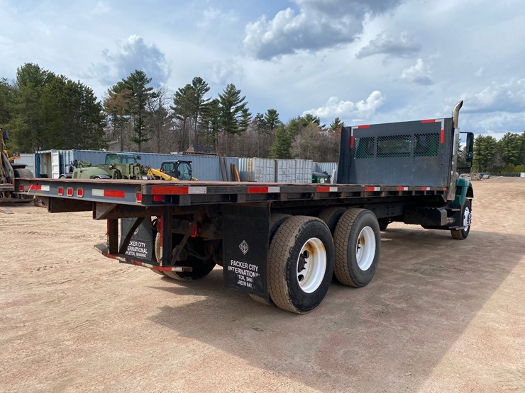 2003-international-7400-image-5