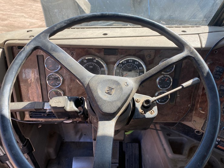 2007-caterpillar-c13-image-39