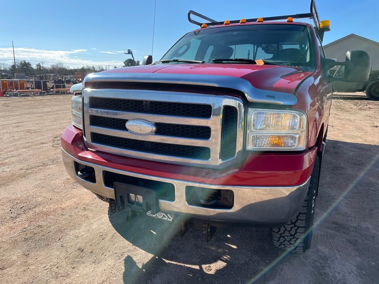 2007-ford-f250-xlt-image-2