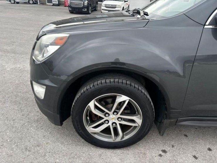 2017-chevrolet-equinox-image-89