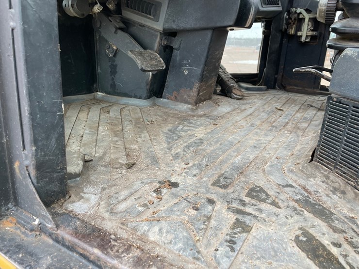 2002-caterpillar-914g-image-36