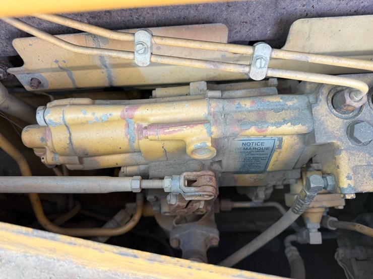 1998-caterpillar-d6r-xl-image-69