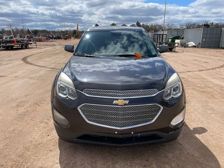 2016-chevrolet-equinox-lt-image-8