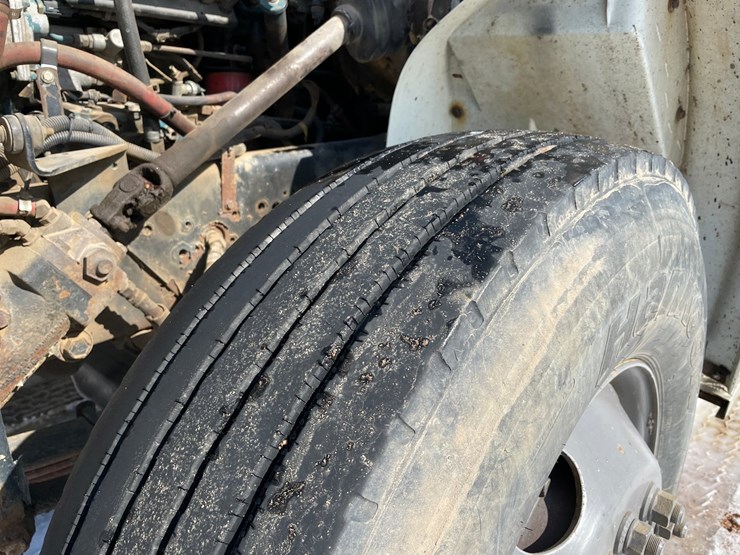 1999-international-4900-image-58