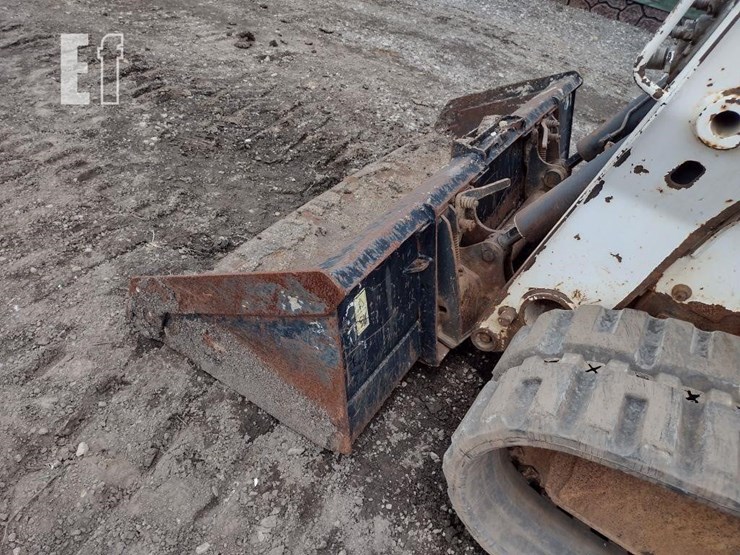 2013-bobcat-t770-image-23