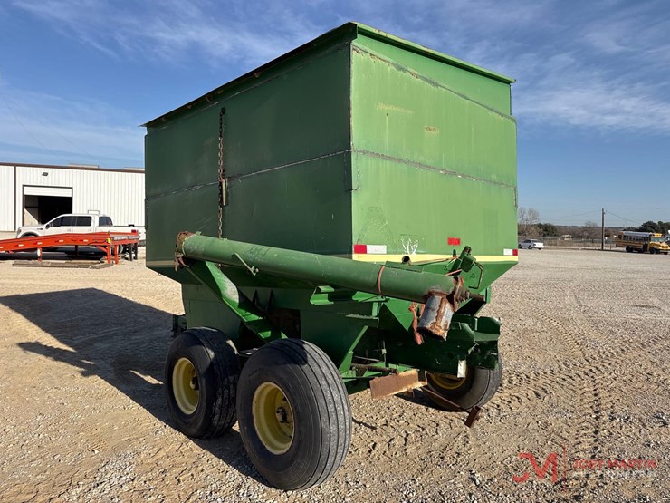 john-deere-pull-grain-cart-image-3