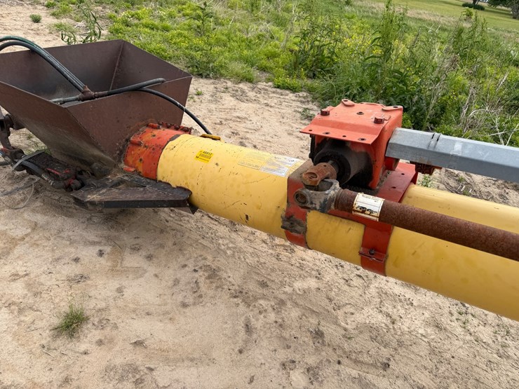#46912-•-westfield-70'-grain-auger-image-47