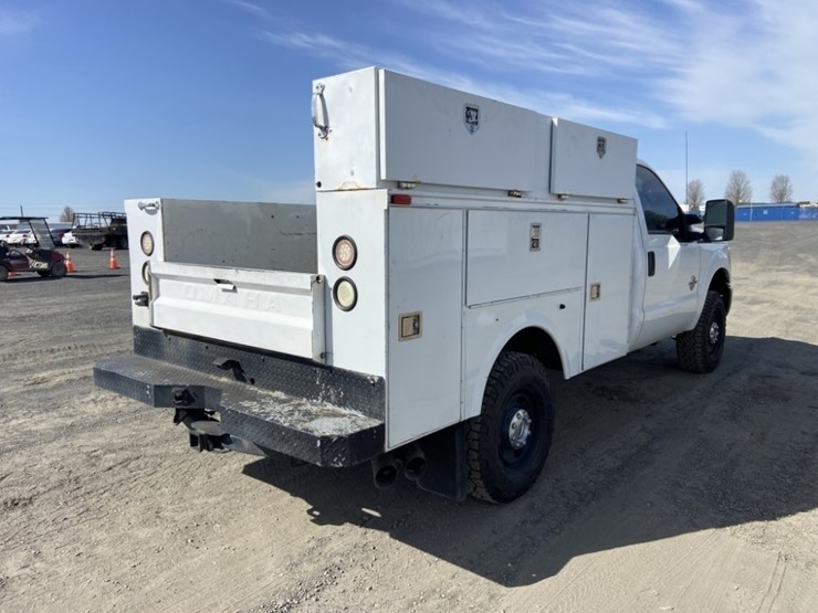 2014-ford-f250-xl-image-5