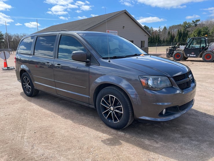 2017-dodge-grand-caravan-image-7