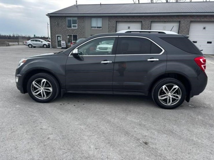 2017-chevrolet-equinox-image-7