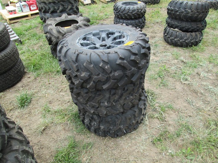 #36776-•-lot-of-(3)-trial-kine-27x11r-14-tires-image-1