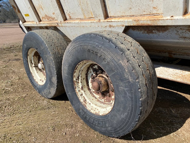 kuhn-knight-8132-image-14