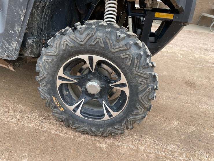 2017-arctic-cat-700-image-9