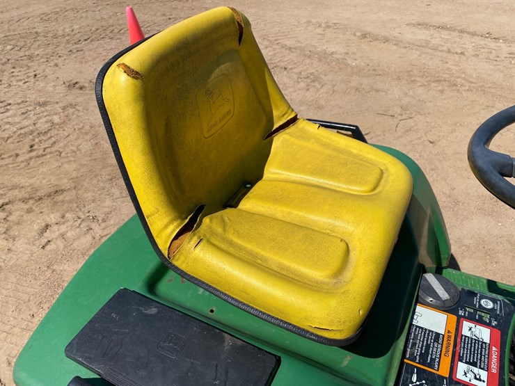 john-deere-425-image-18