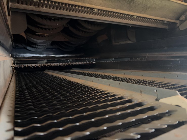 2006-new-holland-cr970-image-19